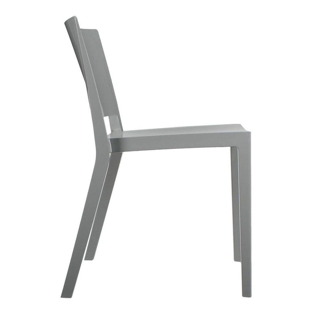 Set di sedie da pranzo moderno e femminile in polimero termoplastico con design monoblocco per interni ed esterni per sala da pranzo
