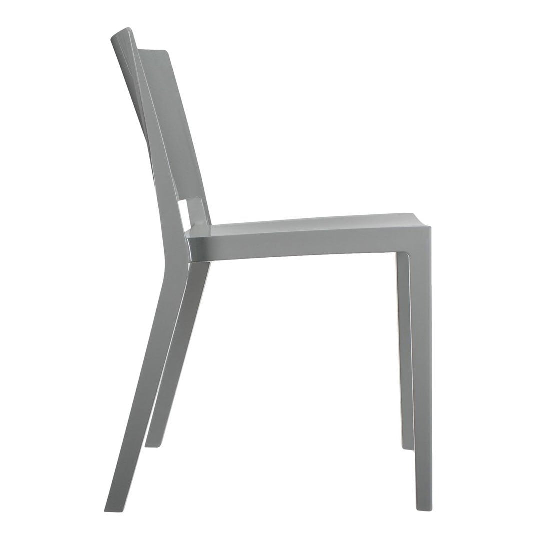 Set di sedie da pranzo moderno e femminile in polimero termoplastico con design monoblocco per interni ed esterni per sala da pranzo