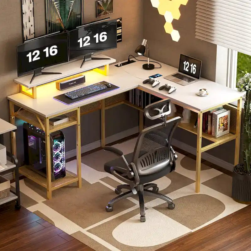 Scrivania a L, multi-colore, singola – ciabatta elettrica, LED RGB e supporto per monitor