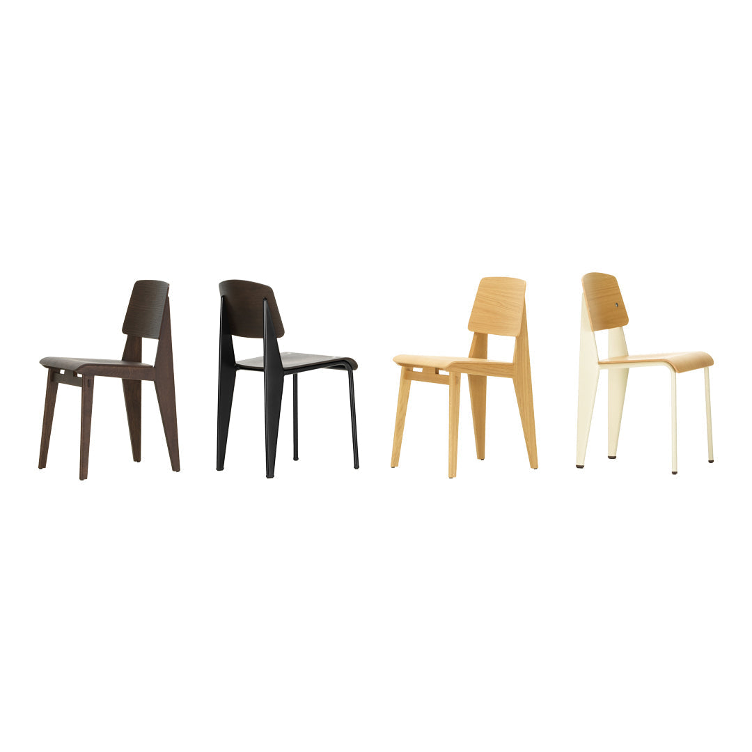Sedia standard con tubo d'acciaio estetico ingegneristico e legno massello con design strutturale di Jean Prouvé per sala da pranzo