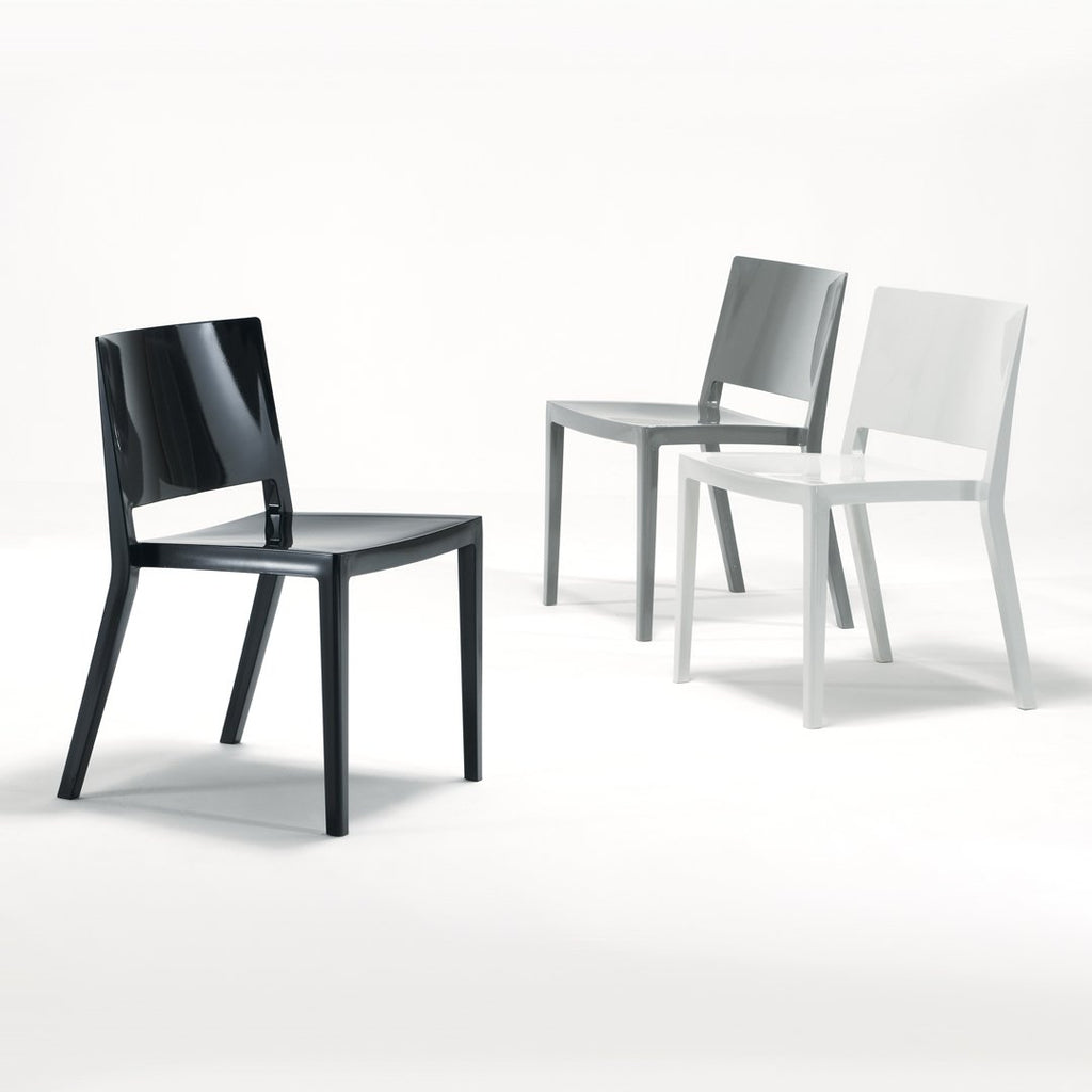Set di sedie da pranzo moderno e femminile in polimero termoplastico con design monoblocco per interni ed esterni per sala da pranzo