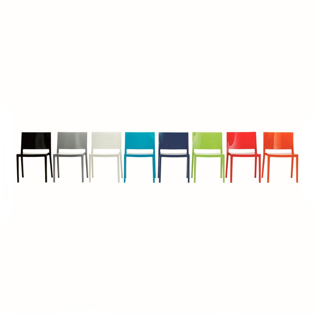 Set di sedie da pranzo moderno e femminile in polimero termoplastico con design monoblocco per interni ed esterni per sala da pranzo