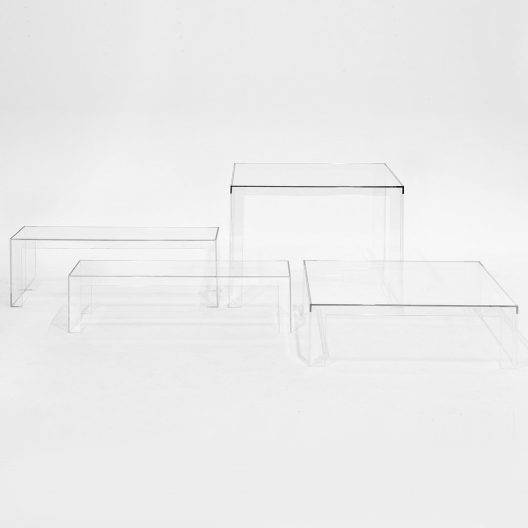 Tavolino da caffè in plastica trasparente ultra-minimalista con forma trasparente monostampo per soggiorno