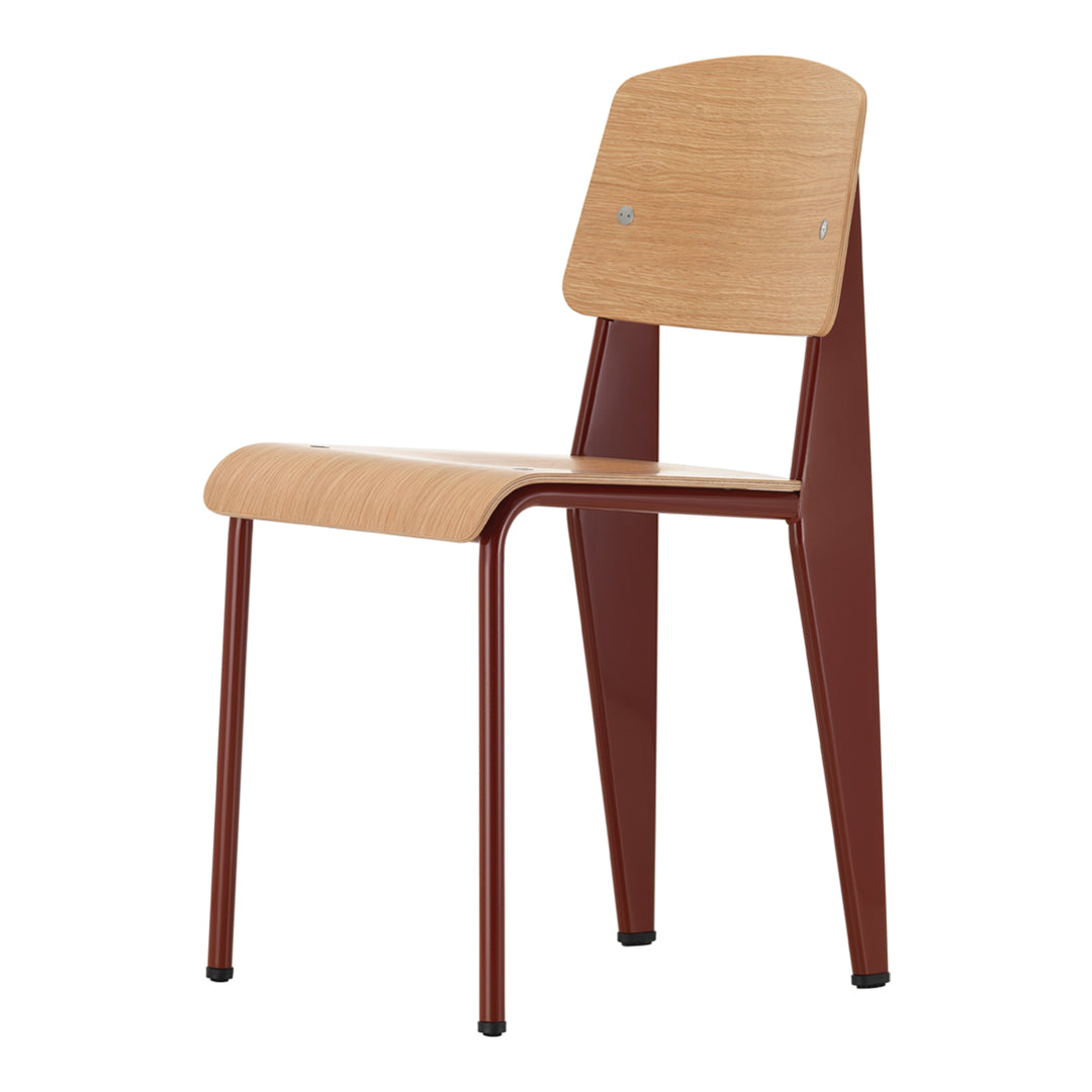 Sedia standard con tubo d'acciaio estetico ingegneristico e legno massello con design strutturale di Jean Prouvé per sala da pranzo