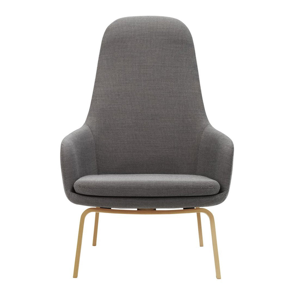 Sedia lounge alta classica nordica imbottita con gambe in acciaio e schienale con supporto per il collo per soggiorno