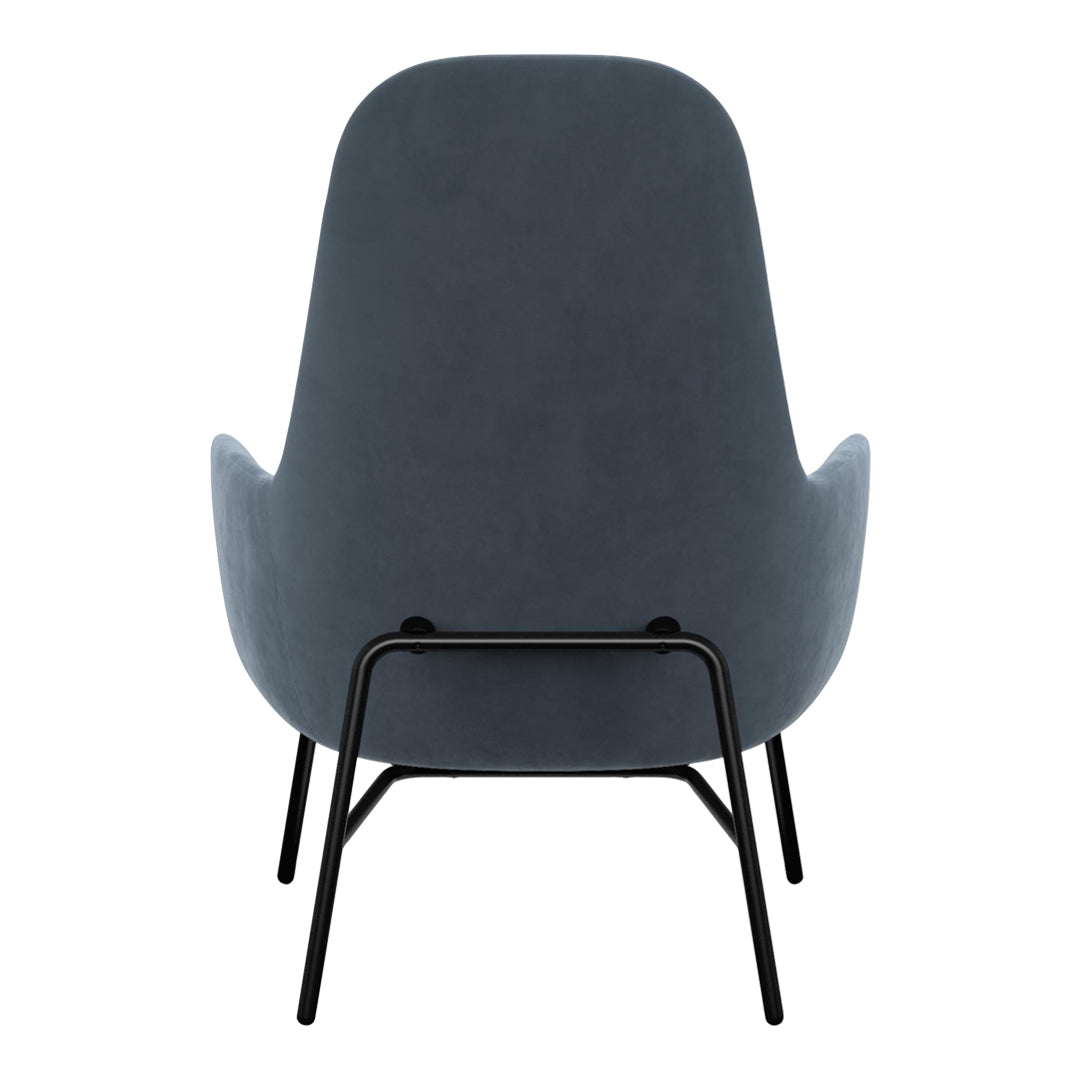 Sedia lounge alta classica nordica imbottita con gambe in acciaio e schienale con supporto per il collo per soggiorno