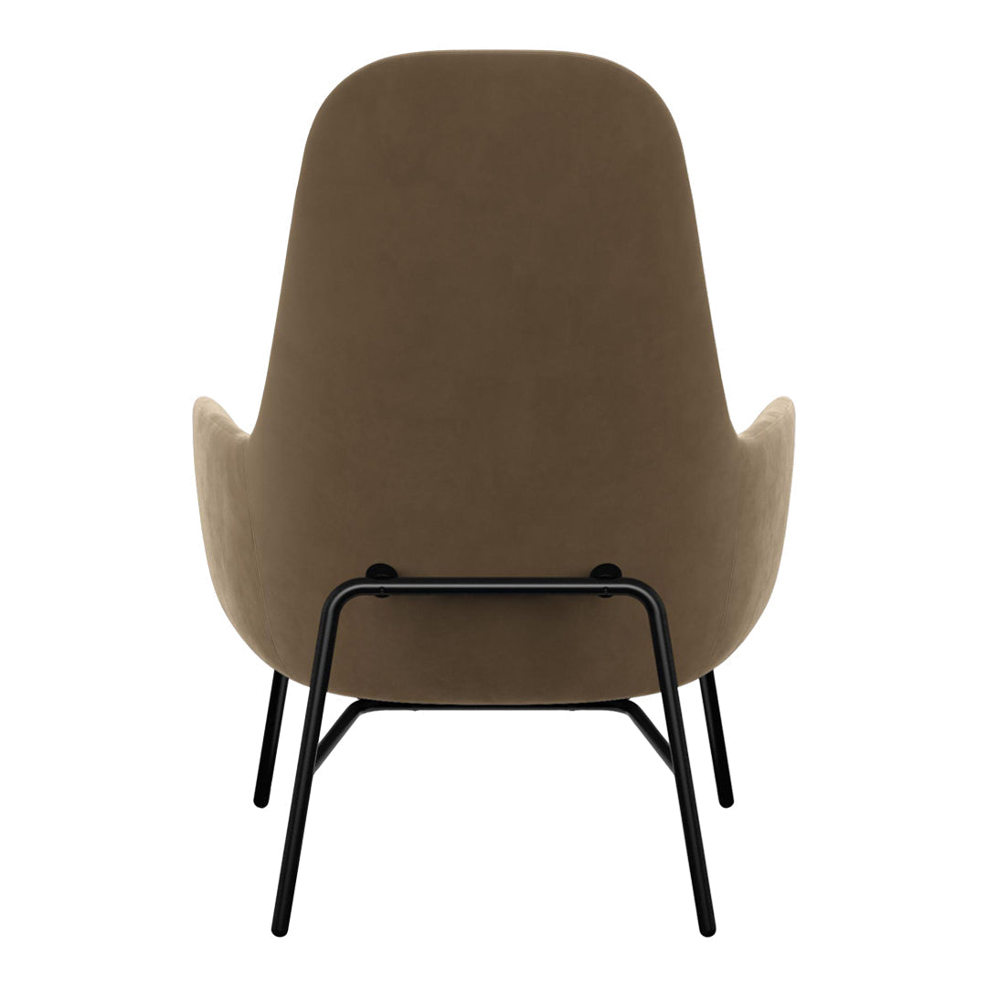 Sedia lounge alta classica nordica imbottita con gambe in acciaio e schienale con supporto per il collo per soggiorno