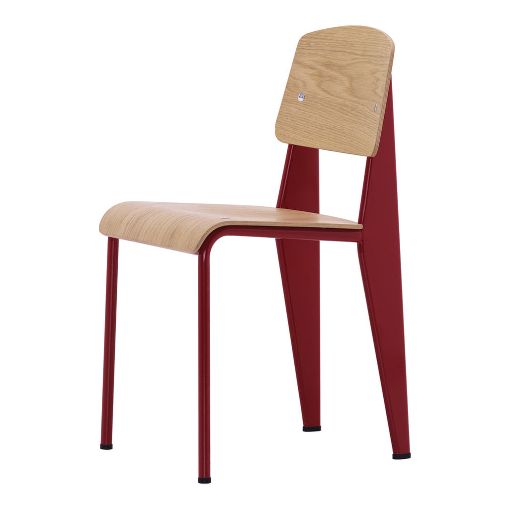 Sedia standard con tubo d'acciaio estetico ingegneristico e legno massello con design strutturale di Jean Prouvé per sala da pranzo