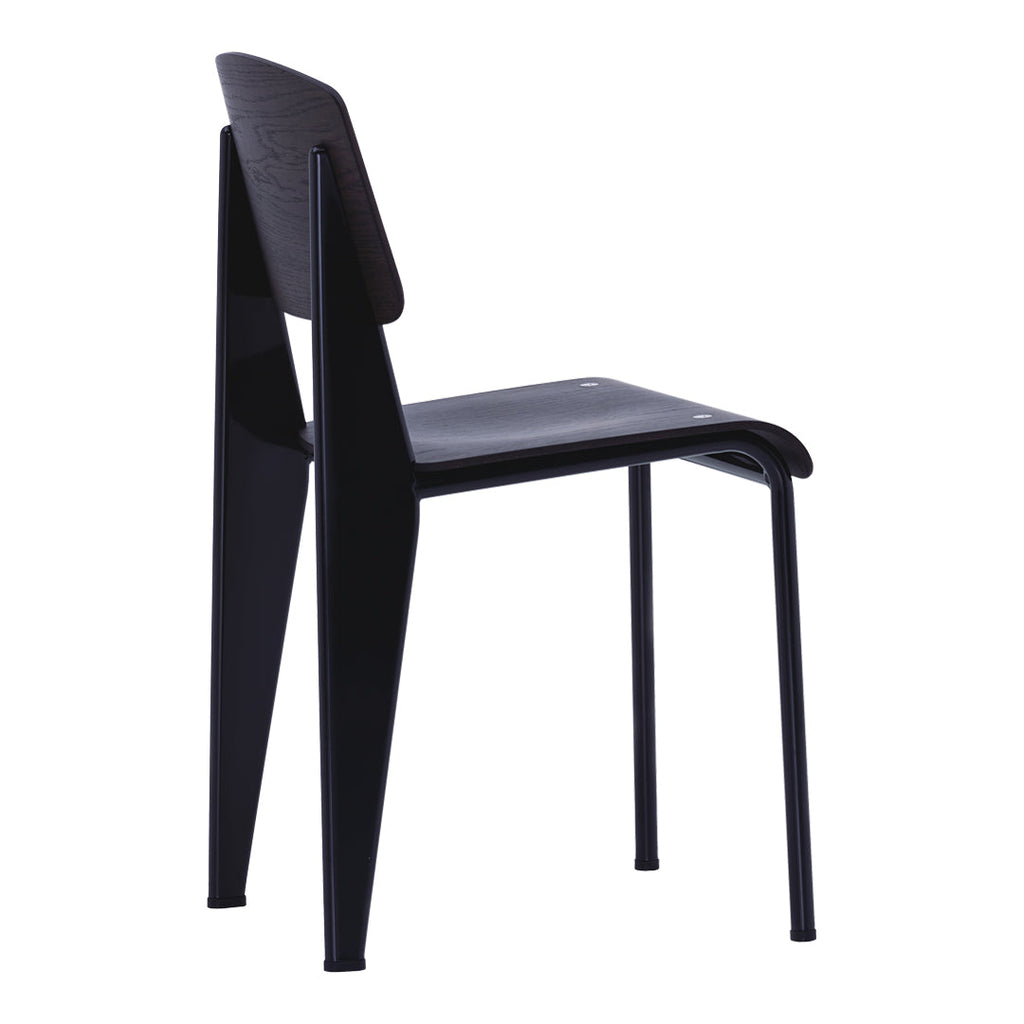 Sedia standard con tubo d'acciaio estetico ingegneristico e legno massello con design strutturale di Jean Prouvé per sala da pranzo