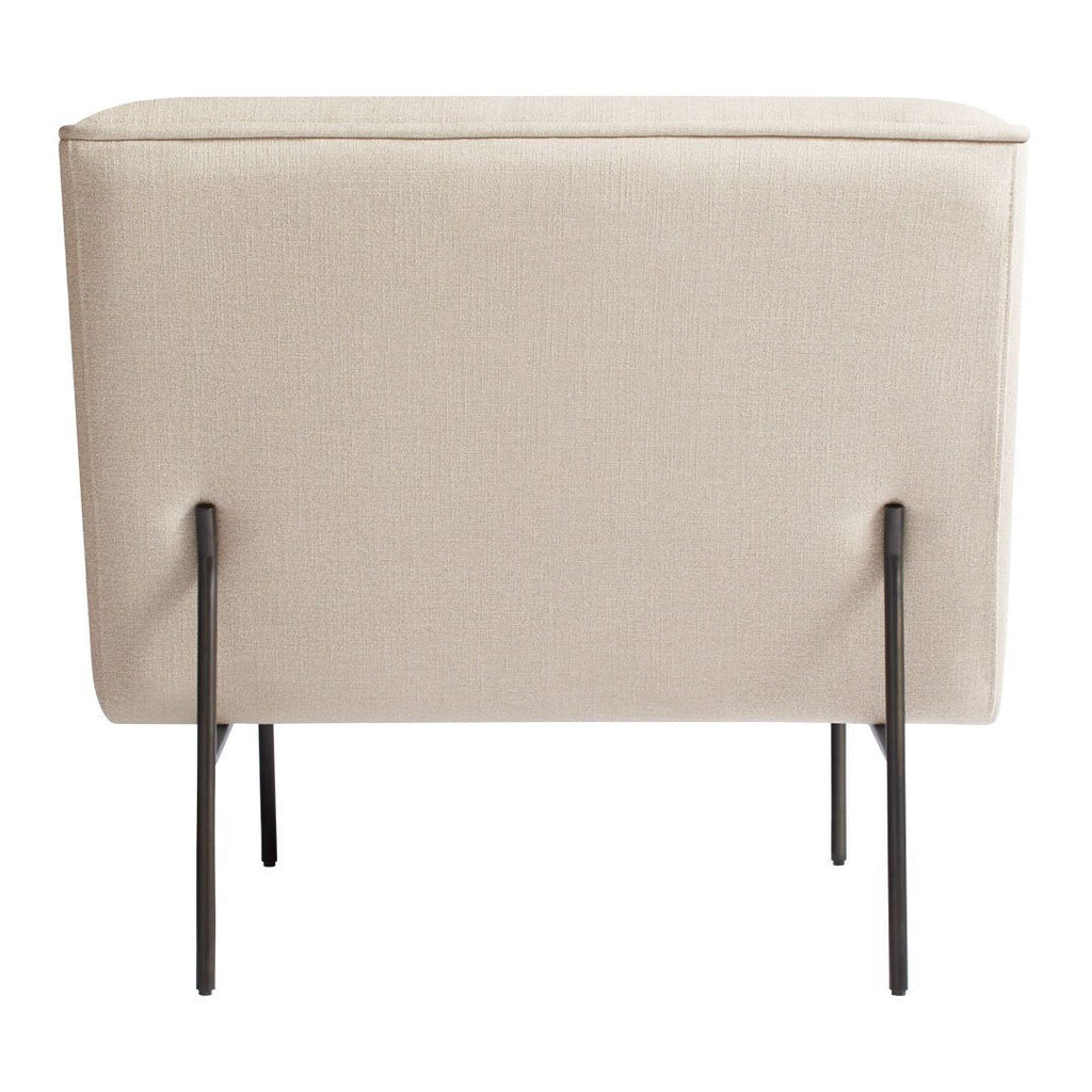 Poltrona lounge alta, moderna ed elegante, in velluto, con gambe in tubolare d'acciaio annerito per il soggiorno