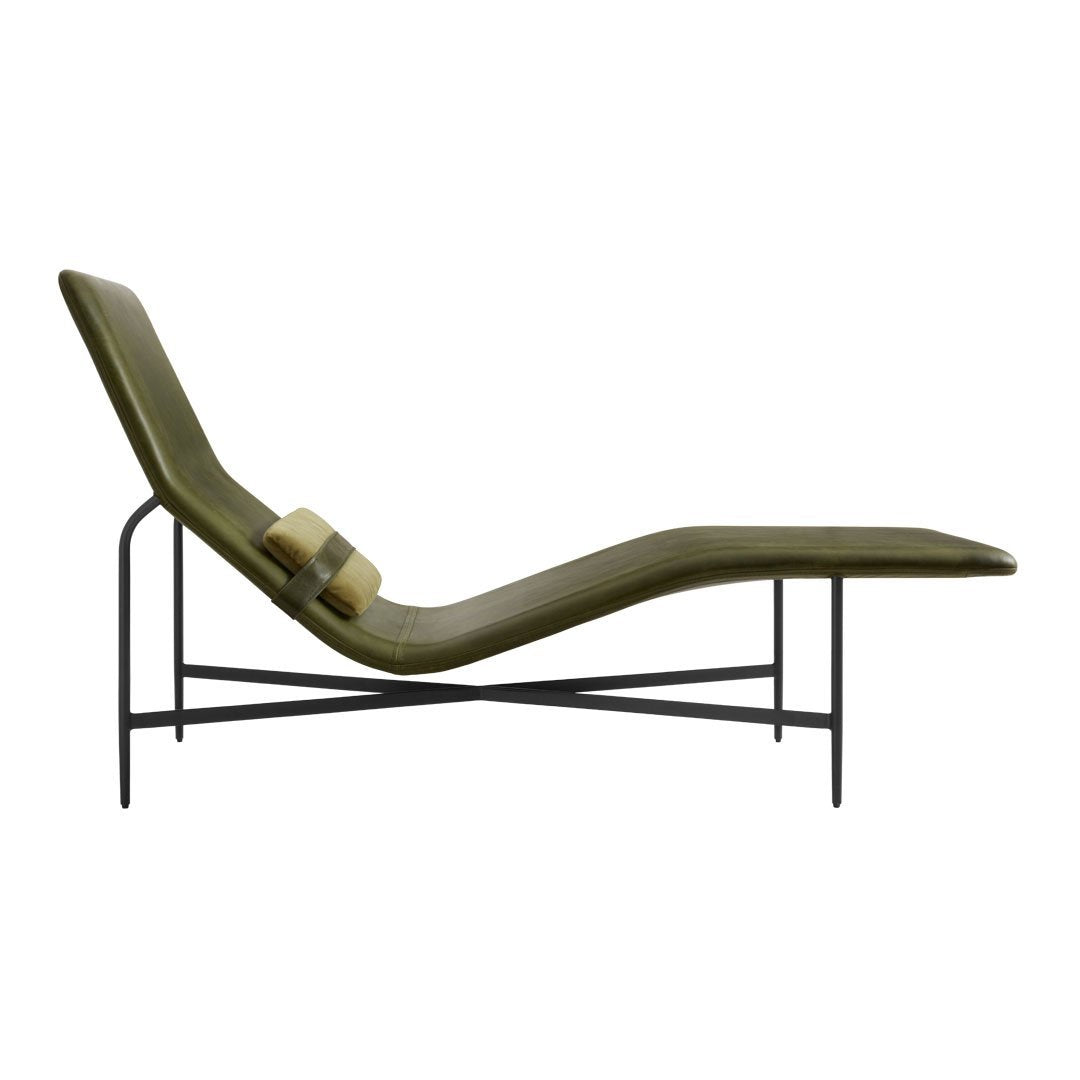 Chaise longue contemporanea industriale in pelle e acciaio con cuscino lombare scorrevole per soggiorno