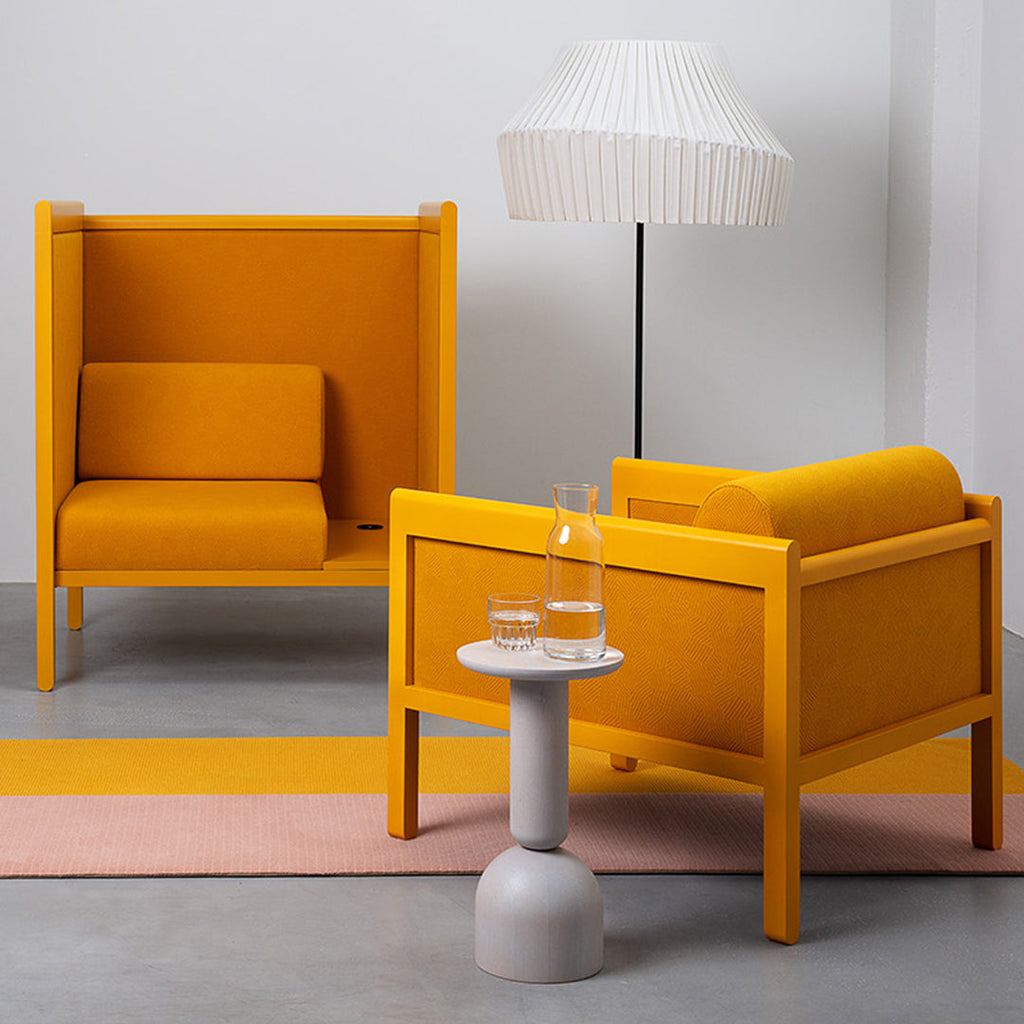 Tavolino Scandinavo Giocoso in Faggio Massiccio Certificato FSC, con Gamba a Torciglione a Forma di Pezzo degli Scacchi, per Soggiorno e Camera da Letto