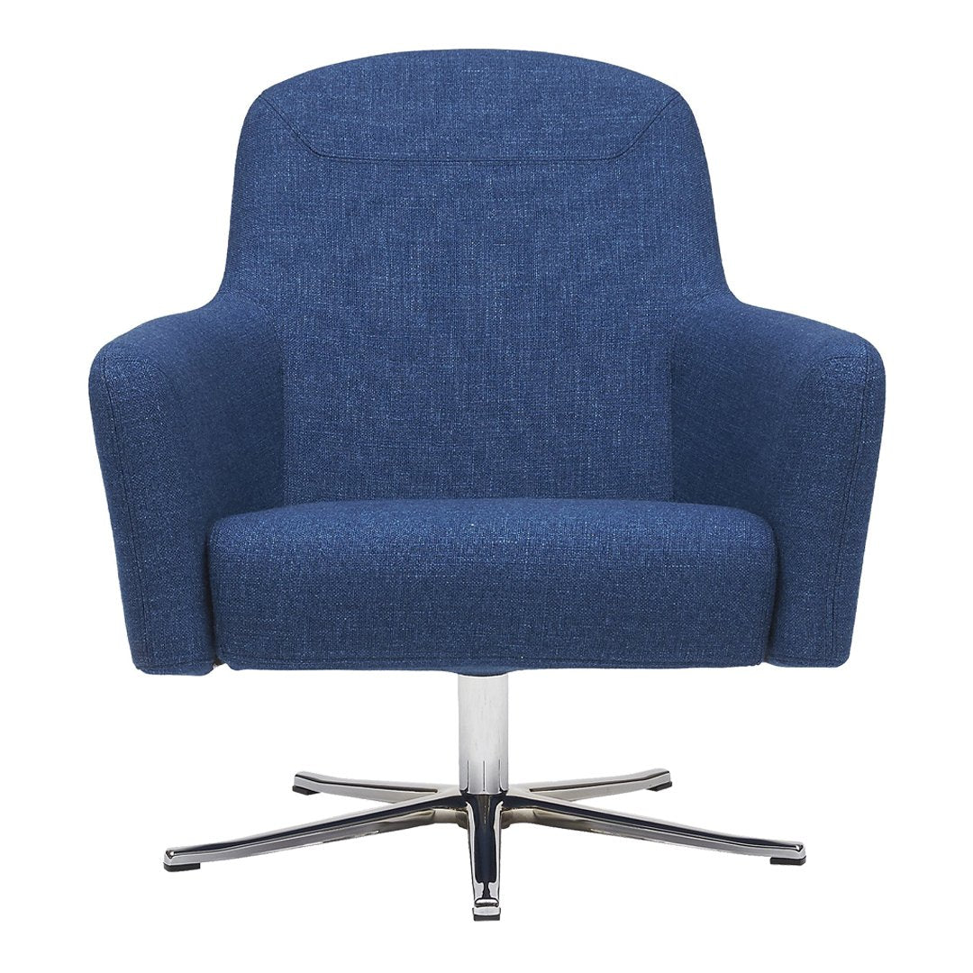 Poltrona girevole bassa imbottita Modern Classic con forma dinamica arrotondata per soggiorno
