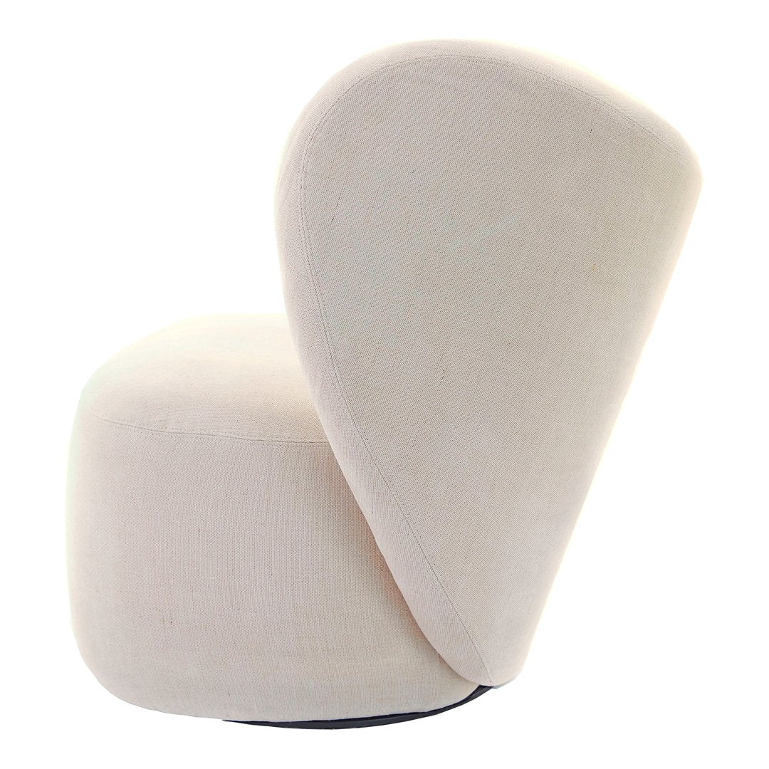 Poltrona lounge girevole imbottita scultorea organica con base girevole a scomparsa per soggiorno