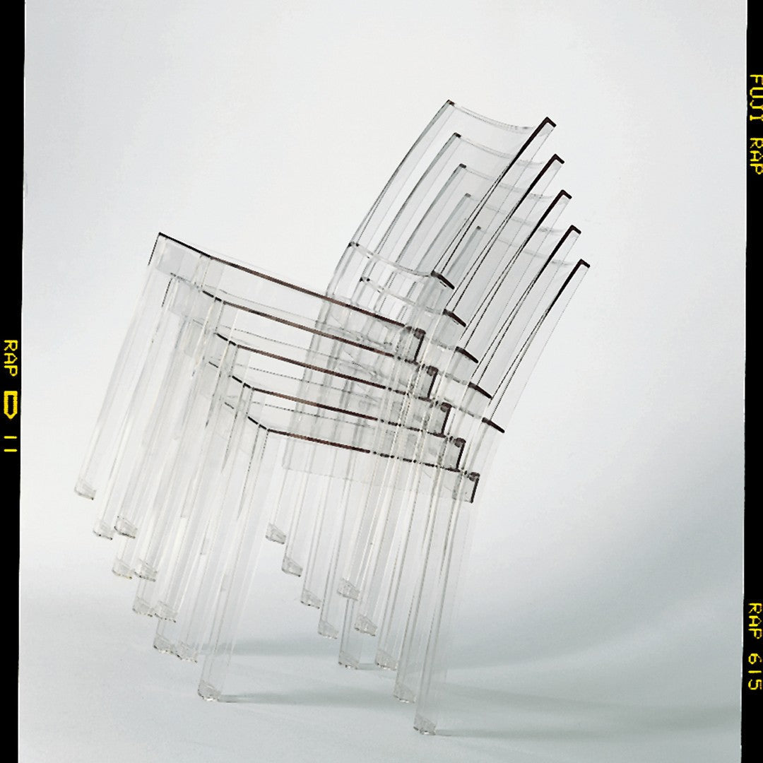 Set di sedie da pranzo in policarbonato ultra-minimalista con forma monopezzo completamente trasparente per sala da pranzo