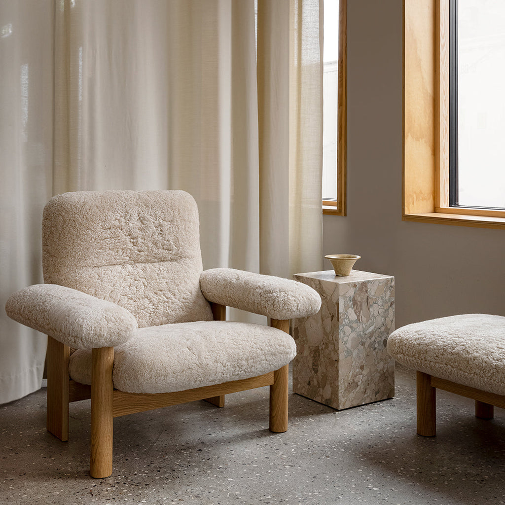 Tavolino Scultoreo Minimalista in Marmo Naturale Alto a Piedistallo con Base Espositiva Multiuso per Soggiorno