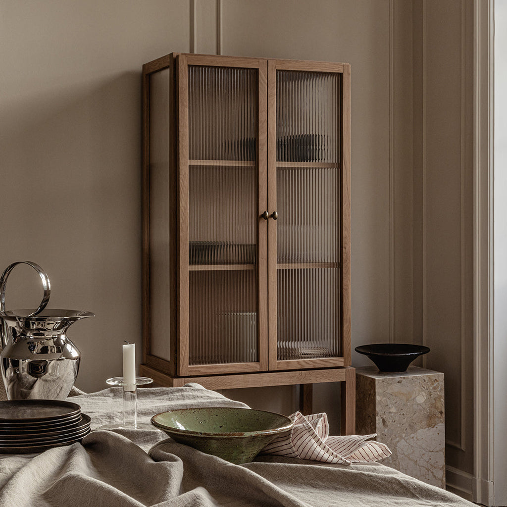 Tavolino Scultoreo Minimalista in Marmo Naturale Alto a Piedistallo con Base Espositiva Multiuso per Soggiorno