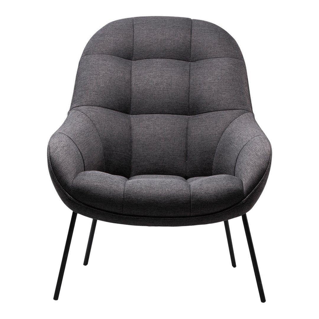 Poltrona lounge moderna e rivestita in tessuto organico con interno ispirato a spicchi di mango, ideale per il soggiorno