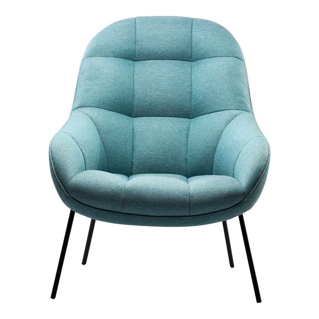 Poltrona lounge moderna e rivestita in tessuto organico con interno ispirato a spicchi di mango, ideale per il soggiorno