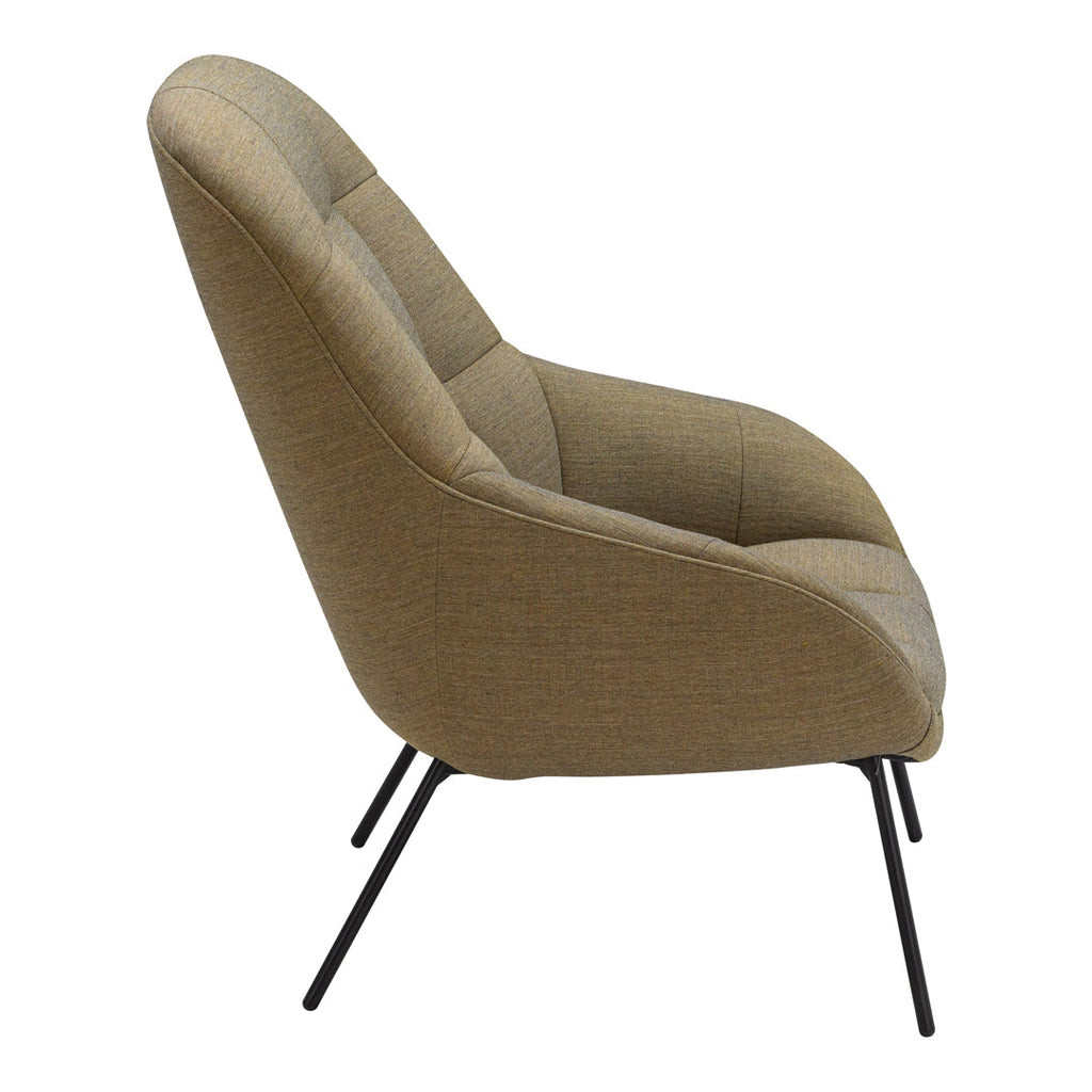 Poltrona lounge moderna e rivestita in tessuto organico con interno ispirato a spicchi di mango, ideale per il soggiorno