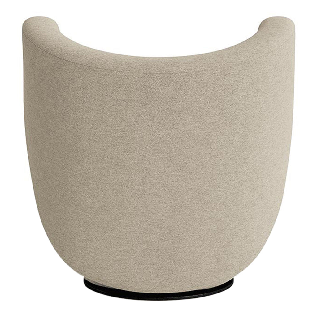 Poltrona lounge girevole imbottita scultorea organica con base girevole a scomparsa per soggiorno