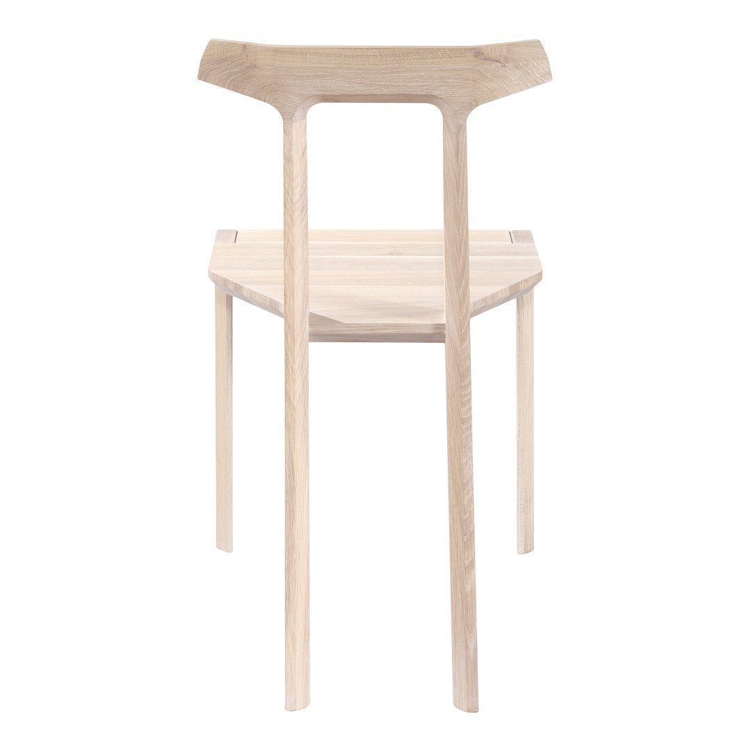Sedia da pranzo Natural Craft in legno massello con giunzioni leggere ed eleganti per sala da pranzo