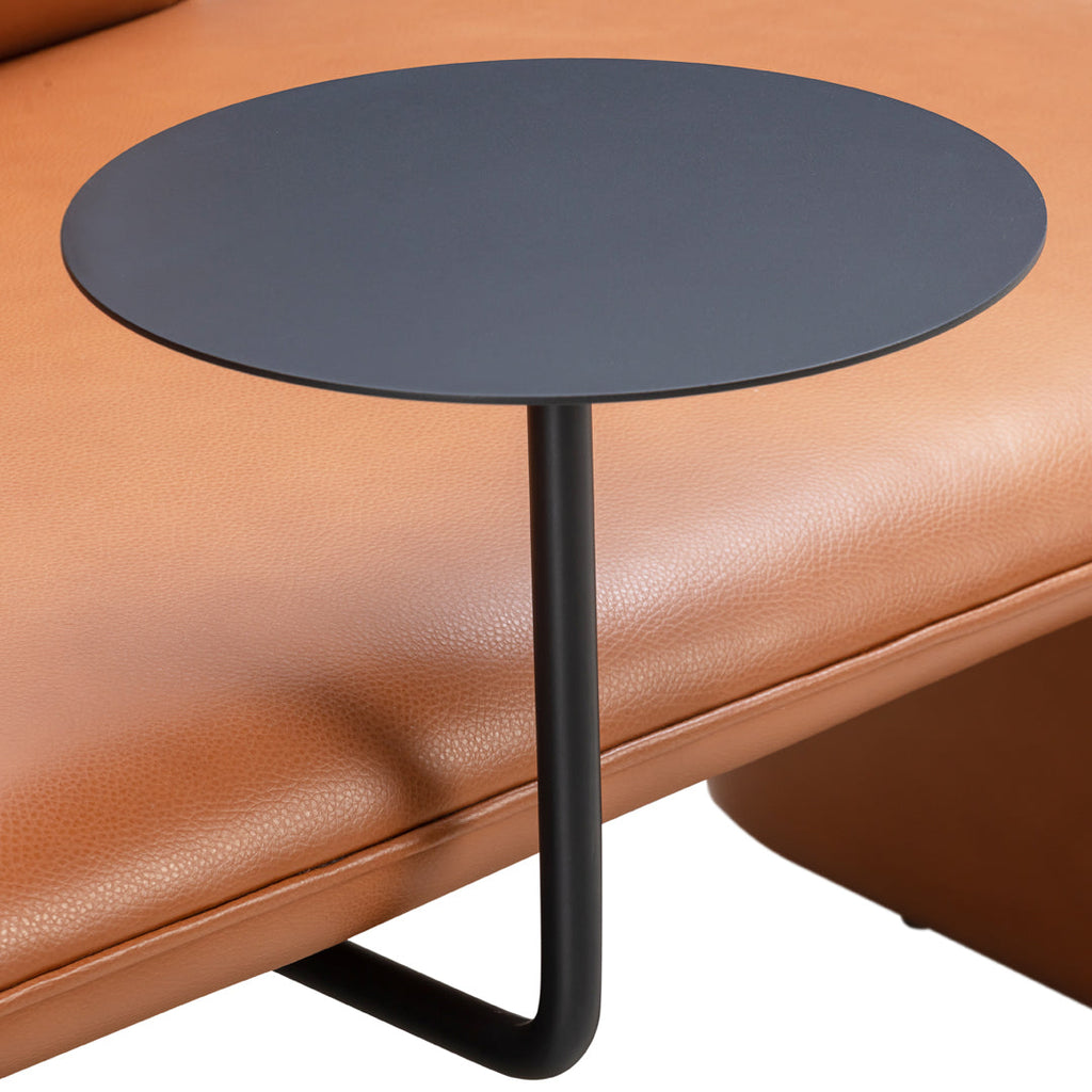 Panca moderna imbottita con tavolino laterale integrato in acciaio per lounge e ufficio