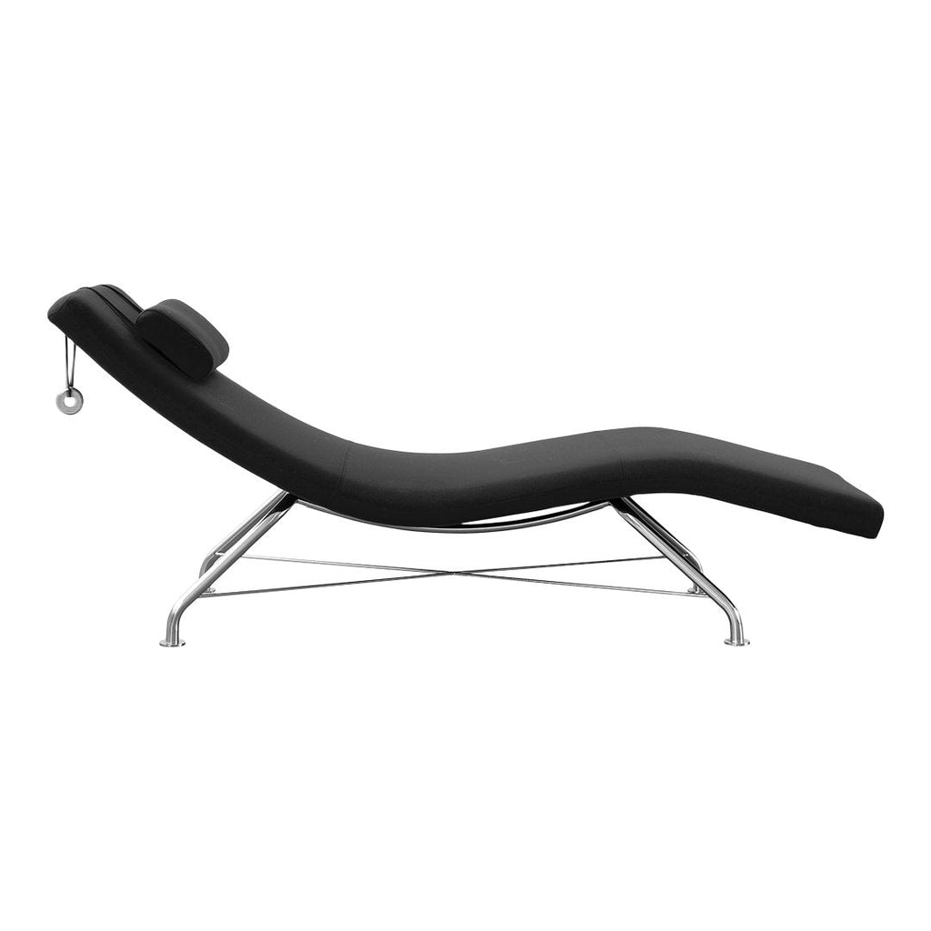 Poltrona moderna minimalista in acciaio e imbottita con linee scultoree per il soggiorno