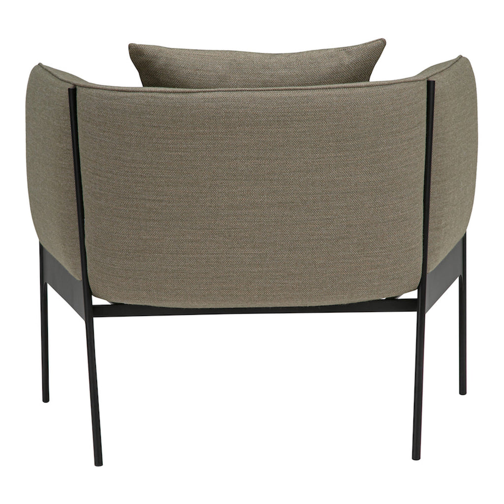 Poltrona lounge di design organico in materiali misti con estetica ispirata ai petali per il soggiorno
