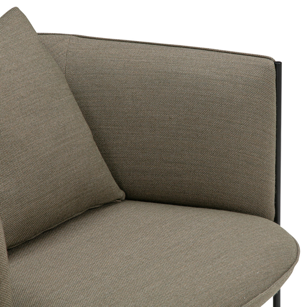 Poltrona lounge di design organico in materiali misti con estetica ispirata ai petali per il soggiorno