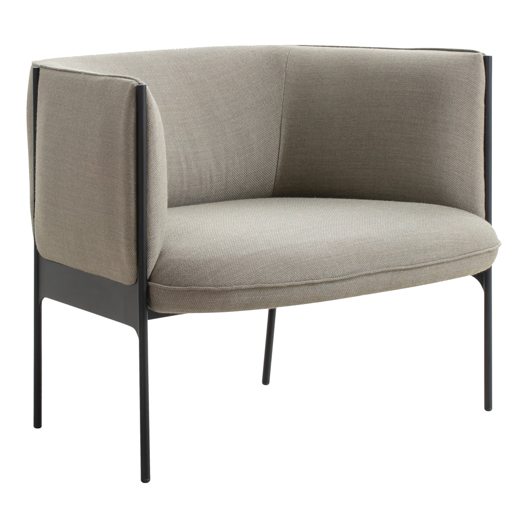 Poltrona lounge di design organico in materiali misti con estetica ispirata ai petali per il soggiorno