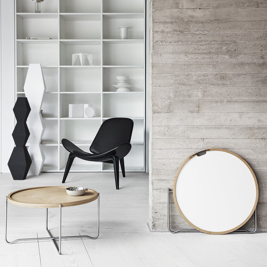 Tavolino da salotto con vassoio Nordic Classic in rovere e acciaio inossidabile con vassoio reversibile a doppia faccia