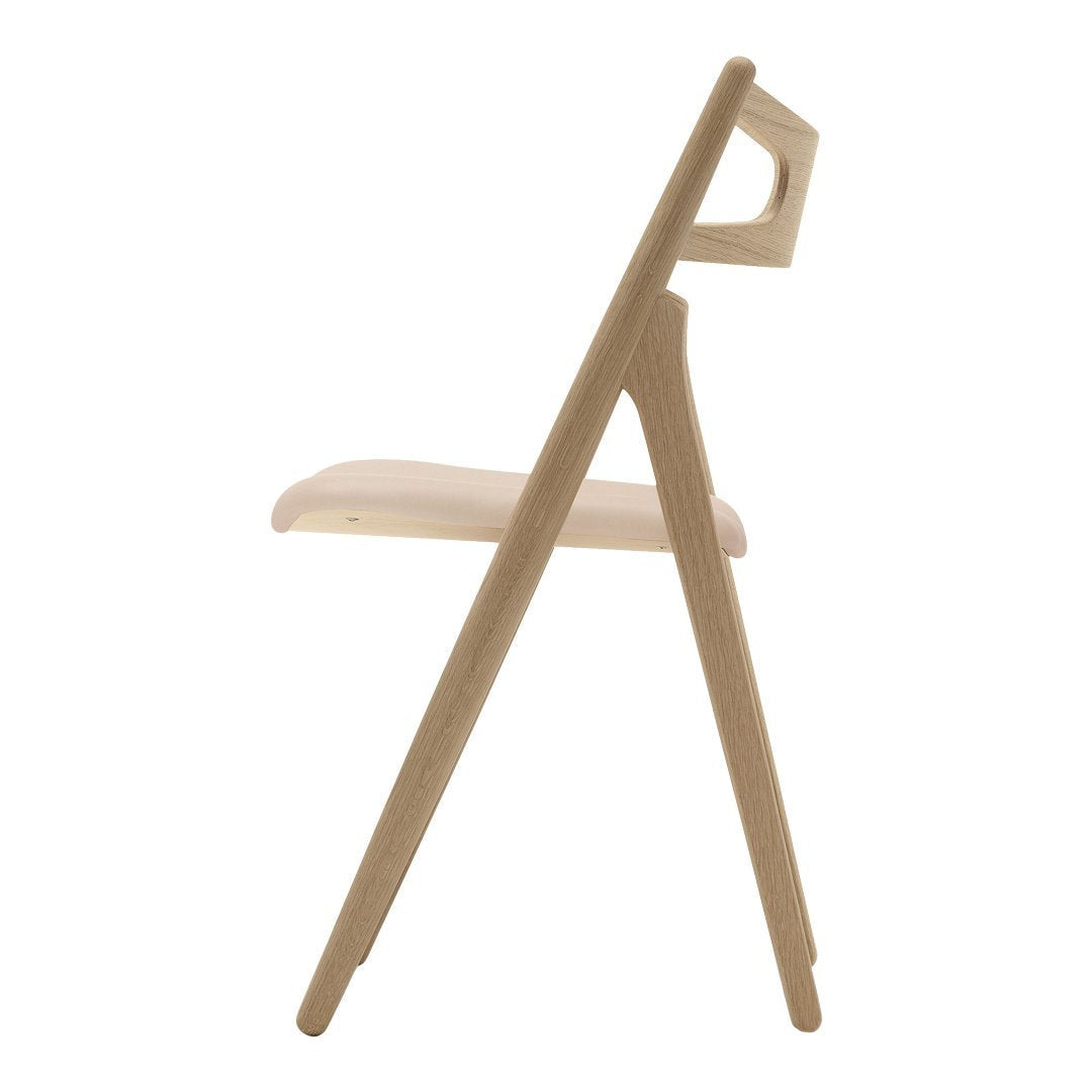 Sedia Sawbuck danese in legno massello artigianale con struttura scultorea a schienale curvo per sala da pranzo