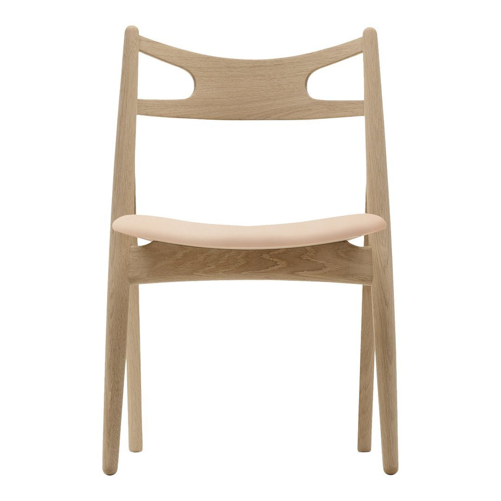 Sedia Sawbuck danese in legno massello artigianale con struttura scultorea a schienale curvo per sala da pranzo
