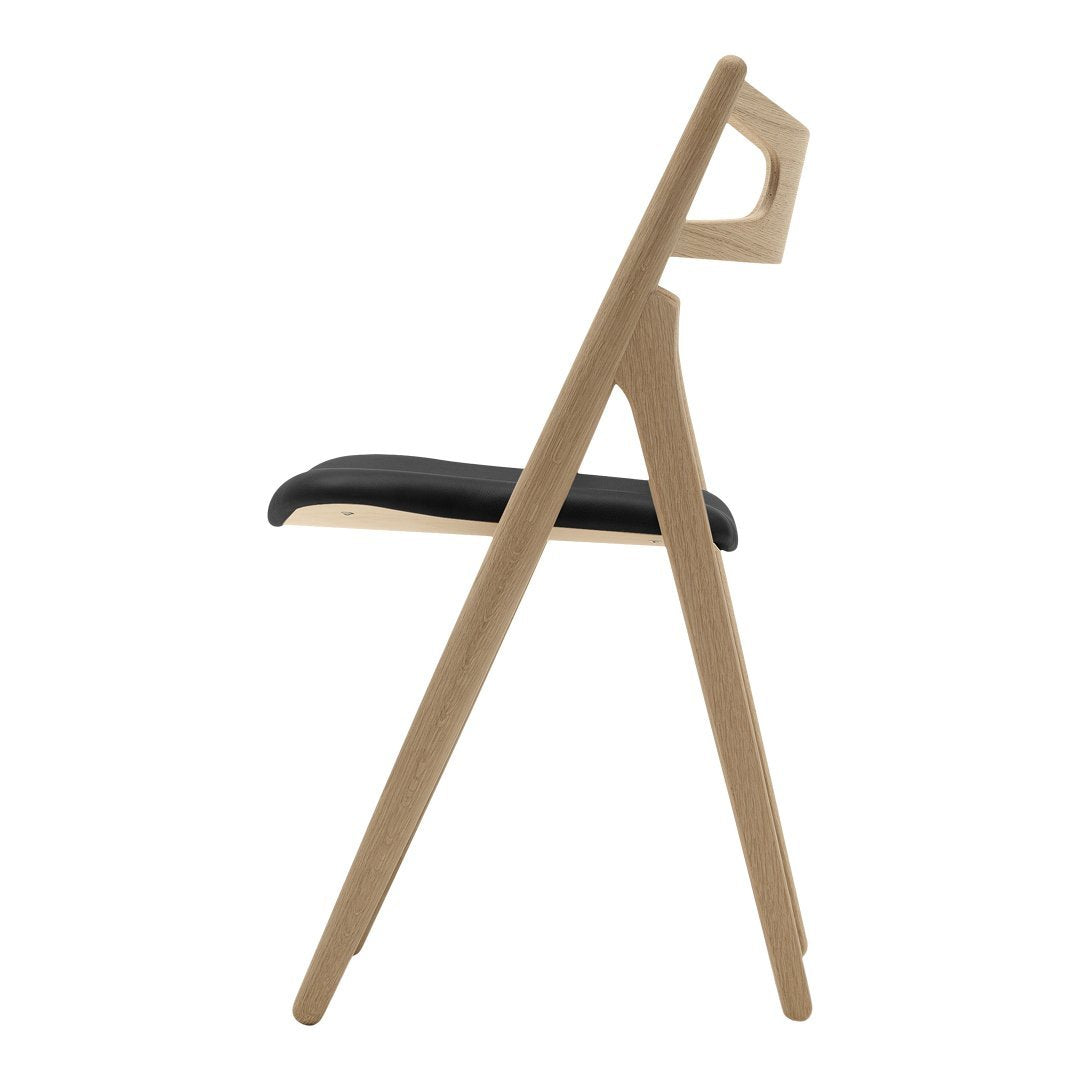 Sedia Sawbuck danese in legno massello artigianale con struttura scultorea a schienale curvo per sala da pranzo