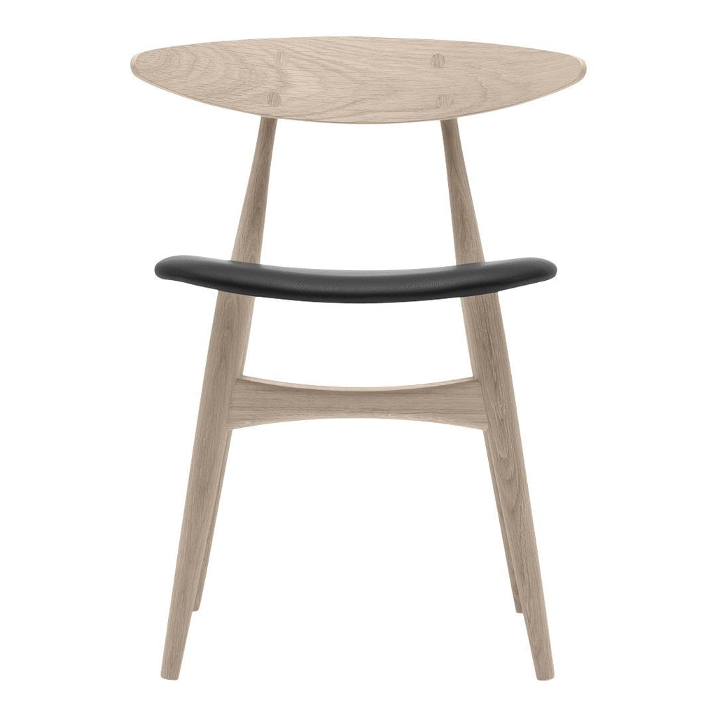 Sedia da pranzo danese Mid-Century in legno massello e impiallacciatura con riedizione del classico Wegner 1957 per la sala da pranzo