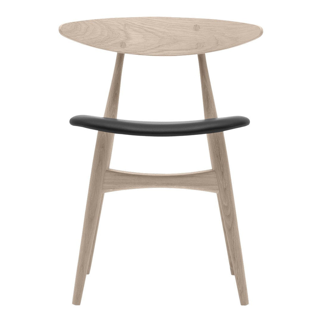 Sedia da pranzo danese Mid-Century in legno massello e impiallacciatura con riedizione del classico Wegner 1957 per la sala da pranzo