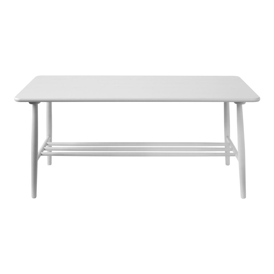 Tavolino da caffè moderno minimalista in metallo con forma versatile e linee pulite per il soggiorno