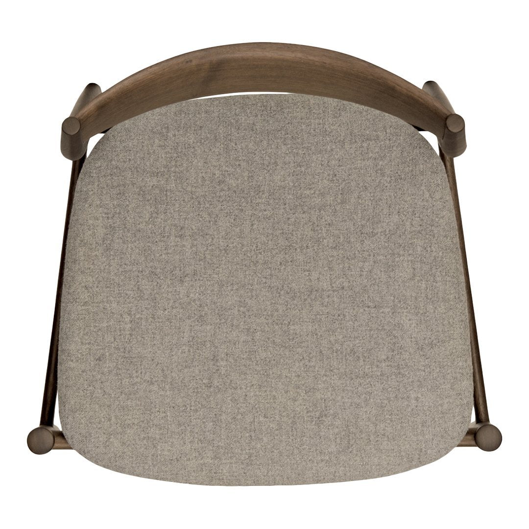Sedia laterale minimalista giapponese in legno massello e imbottita con design dalle proporzioni perfette di Naoto Fukasawa per la sala da pranzo