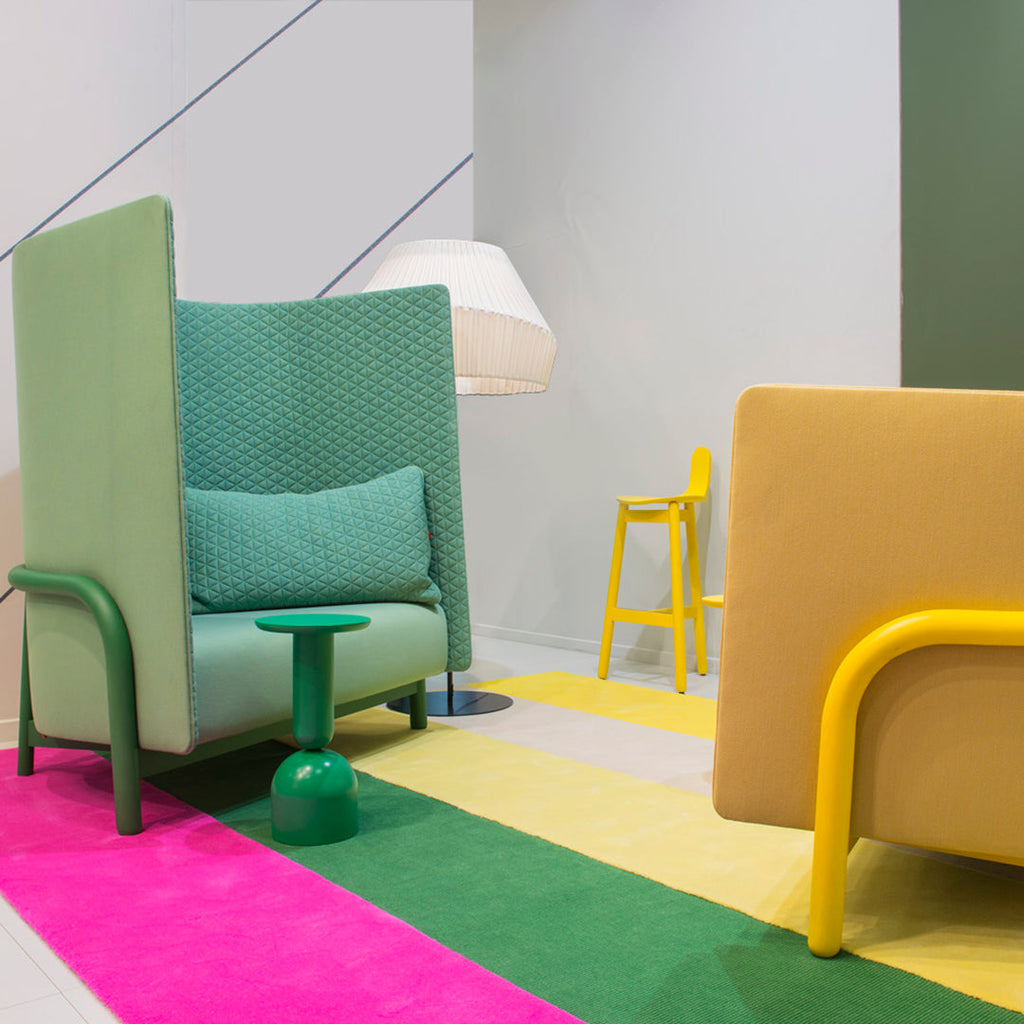 Tavolino Scandinavo Giocoso in Faggio Massiccio Certificato FSC, con Gamba a Torciglione a Forma di Pezzo degli Scacchi, per Soggiorno e Camera da Letto