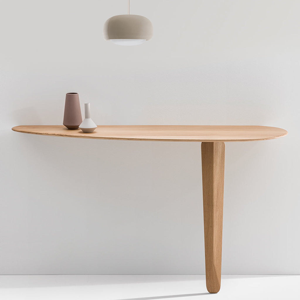 Consolle Minimalista Scultorea in Materiali Misti a Sbalzo con Piede Unico per Ingresso