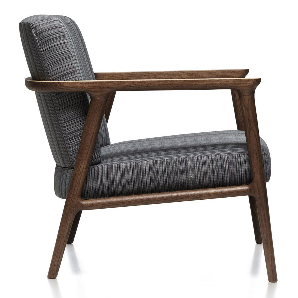 Poltrona Moderna di Lusso Imbottita con Ampio Bracciolo e Design Avvolgente per Soggiorno